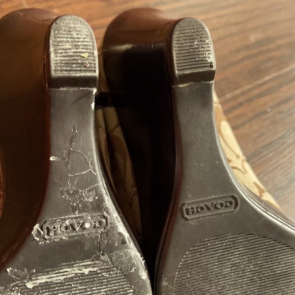 Coach Wedges - Picture 8 of 10